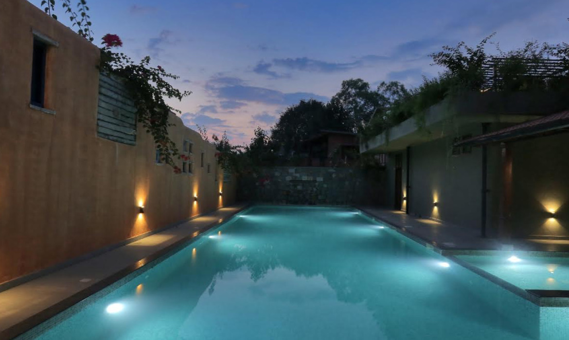 4 bhk Luxury Garden villa